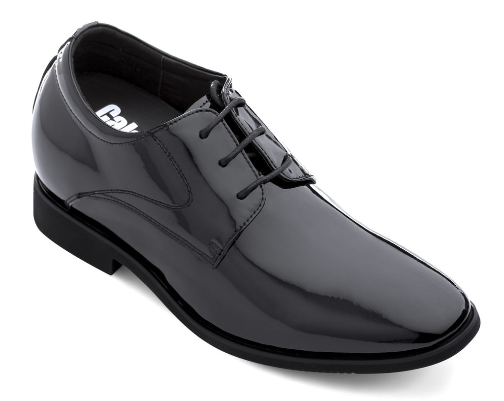 CALDEN Patent Leather Dress Shoes
